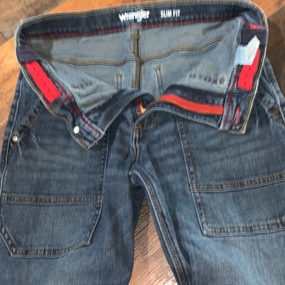 Boys size 16 regular slim fit wrangler jeans - Picture 2 of 5